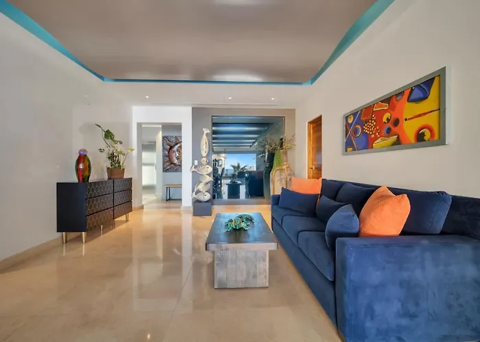Сasa de vacaciones New Ph Style 3bd On Medano Cabo San Lucas